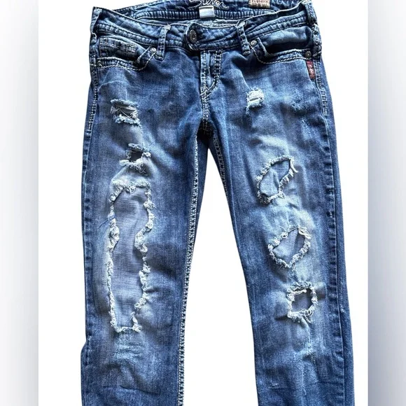 🌟SILVER JEANS: Tuesday Distressed Slim Boot Cut EUC Sz W30/L33 - Picture 3 of 13